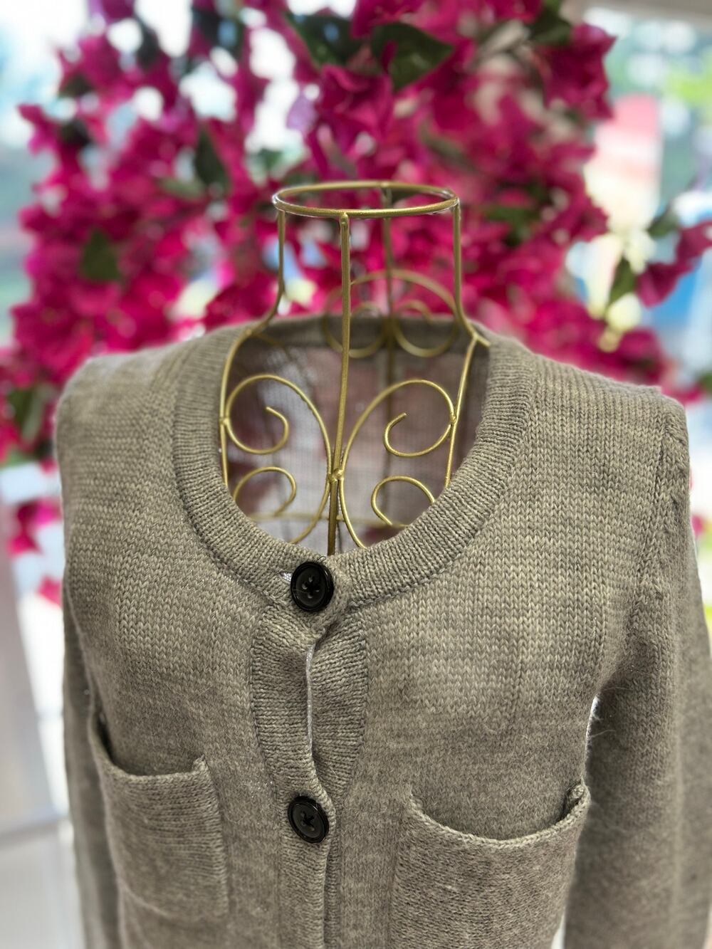 GAP Women's Cardigan Sweater Gray size XS
